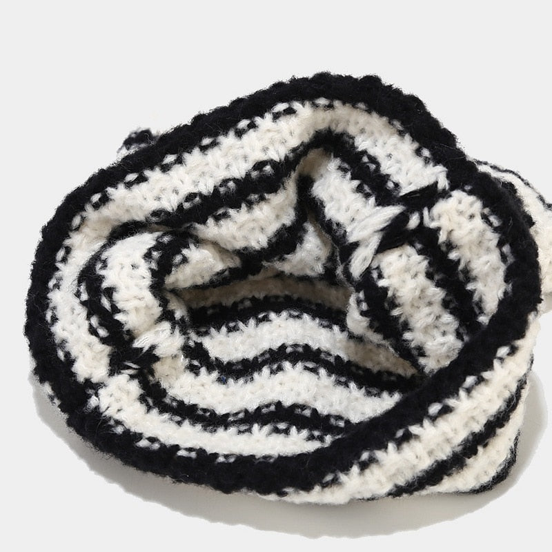 Promaxio™ Striped Knitted Beanie